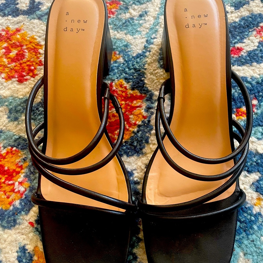 A New Day Strappy Heel - Size 11